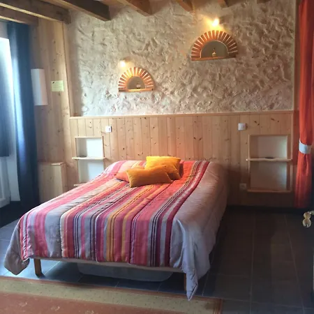 Le Petit Baron Chambres d Hôtes-3