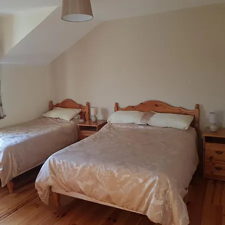 Macreddin Rock Bed & Breakfast-3