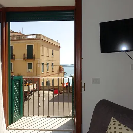 Ninina Boutique Suites-2
