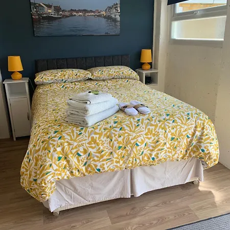 The Haven Garden Room-2