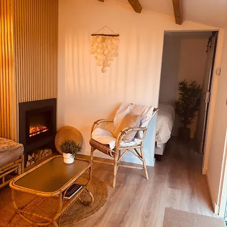 Tiny House t Kleine Paradijs-3