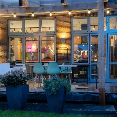 Hof van In Boutique B&B en Privé Wellness-3