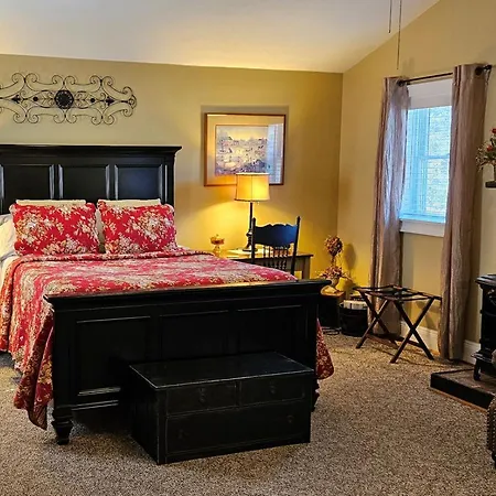 Piney Hill Cottages-2