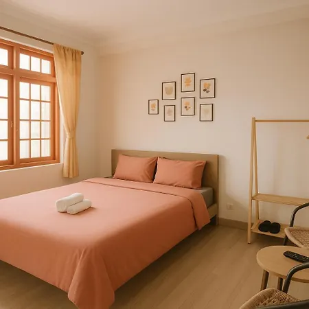 Happy House Homestay-3