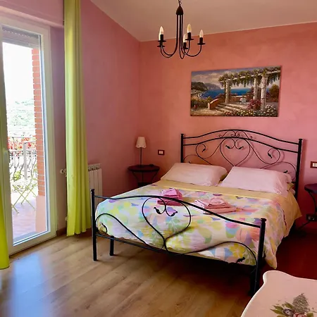 Villa Gaia - Luxury Villa, Pool & Wellness Rooms-2