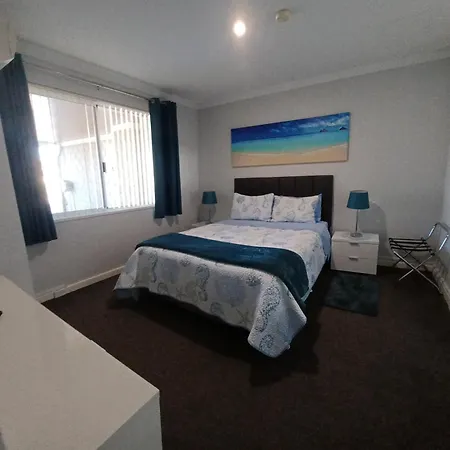 Palm Beach Guest House-2
