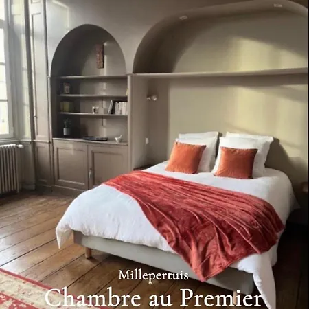 Mercier de Montigny - Les Chambres du Beffroi - SPA et Massage-2