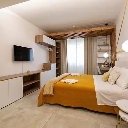 Civico 31 Luxury Rooms-3
