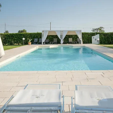 Bed&Breakfast Villa Michela Alezio-2