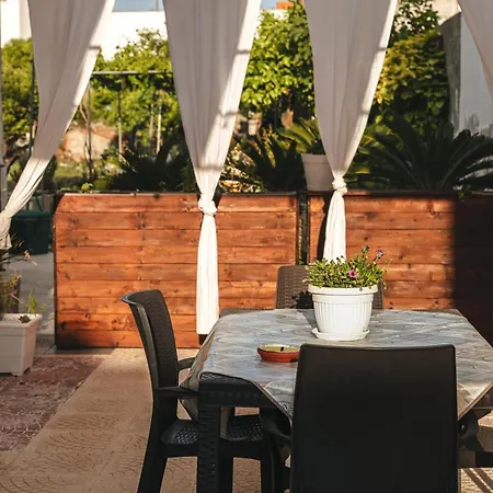 Villa Alfonsina-2