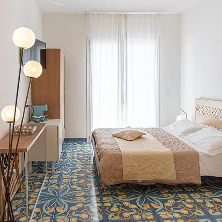 B&B Le Bateau Bleu Adults Only 12 plus-3