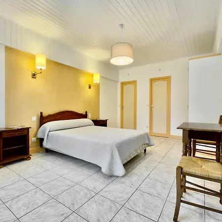 Ferme Auberge Du Roc-2