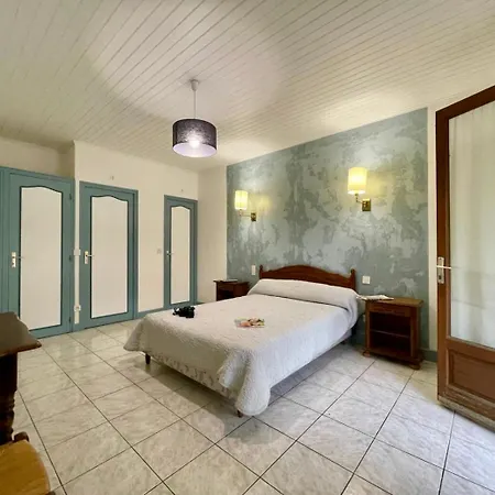 Ferme Auberge Du Roc-3