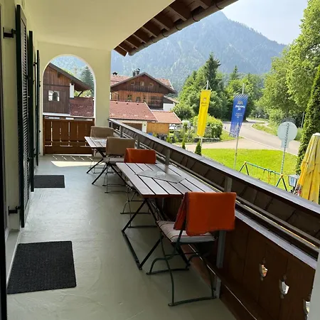 Hotel Pension Schwansee-3