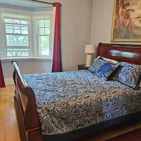 Sunflower Guest Suites-2