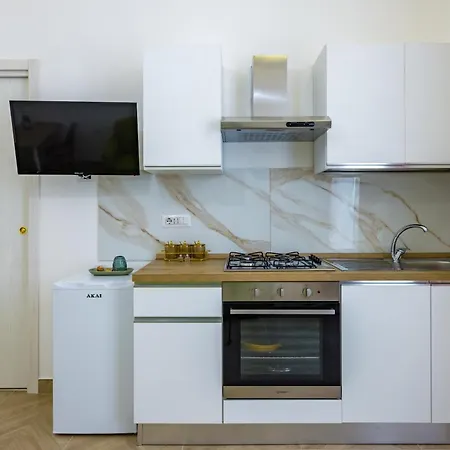 Essentia Home-2