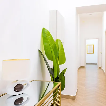 Essentia Home-3