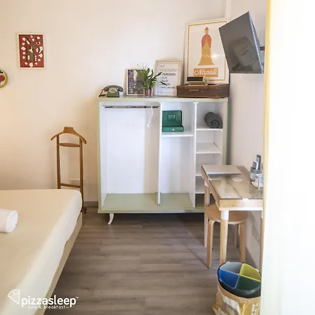 PizzaSleep B&B-2