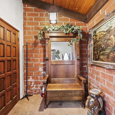 Catalina Courtyard Suites-2