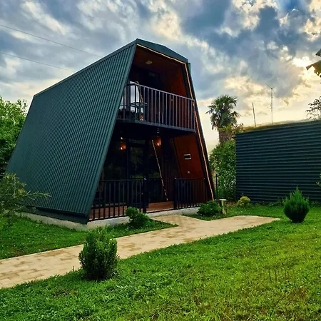 Diamond Cottages-2