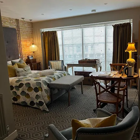 Rooms At Number One-3