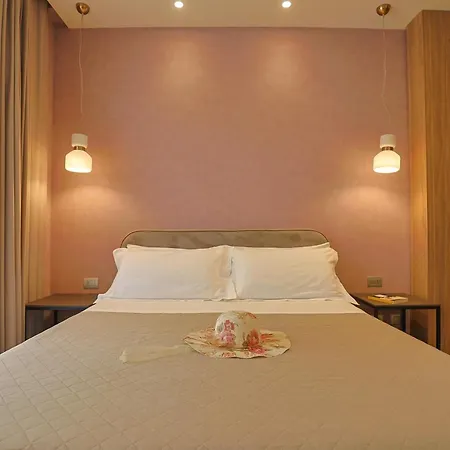 11 Catalani Rooms-2