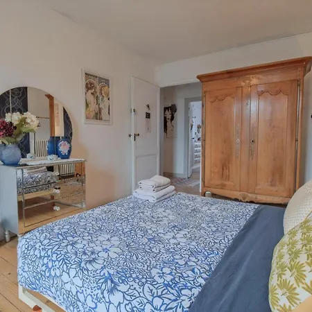 Maison B-2