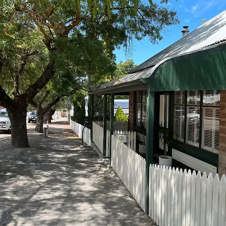 Wild Olive Cottage Clare Valley-2