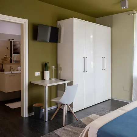 B&B Poli Opposti-2