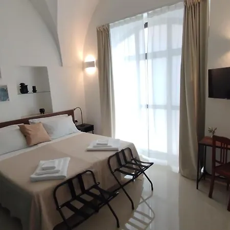 Calma House B&B-2