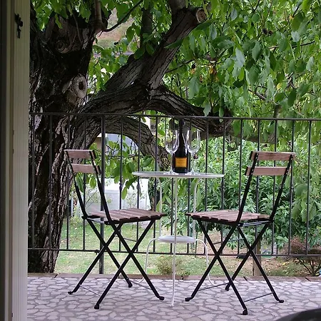 B&B Il Noce alla Finestra-3