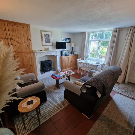 The Old Post Office B&B-2