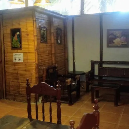 Guacamayo Rooms&Bungalows-3
