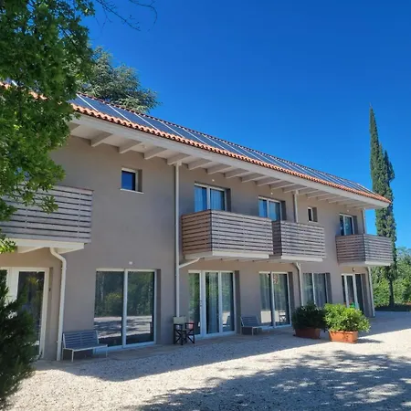 B&B-Country House-Appartamenti Ai Cipressi-2