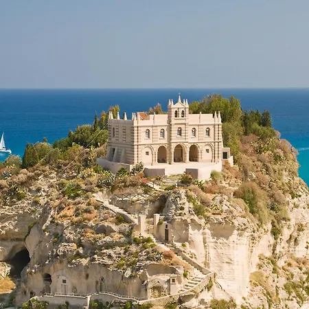 Accommodetion Mare Grande-2