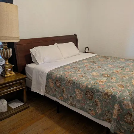 The Oliver House - Adults Only-3