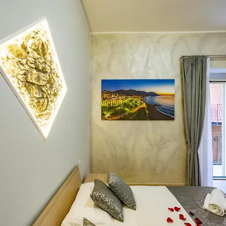 Marea B&B-2