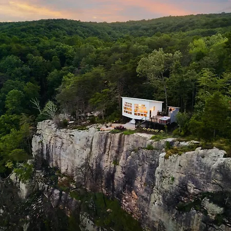 Bolt Farm Treehouse-2