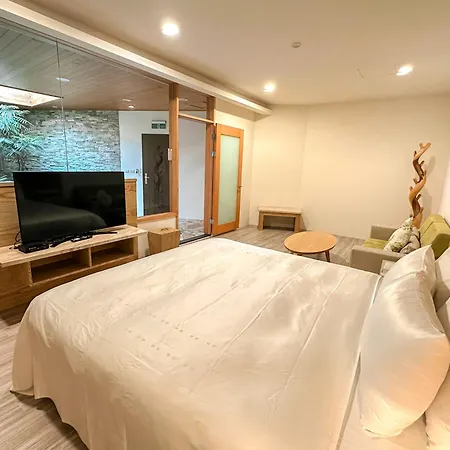 Yage Hotspring House-2
