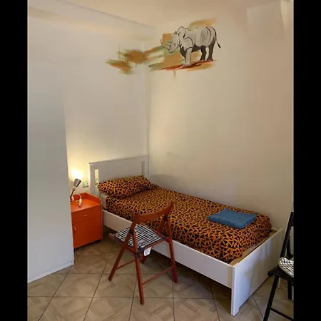 Backpackers House-2