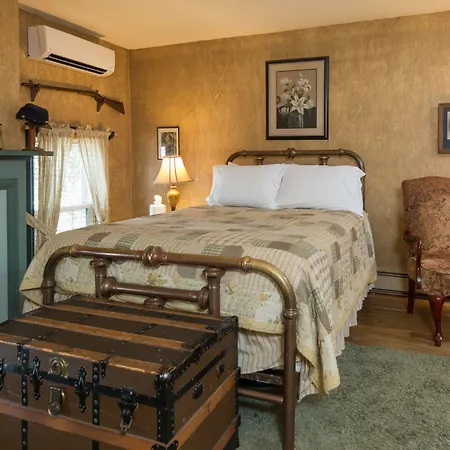 Munro House Bed And Breakfast-3