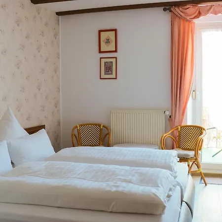 Weinhaus Hotel zum Josefshof-3
