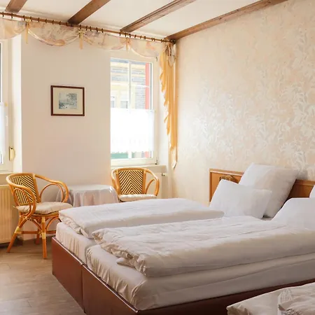 Weinhaus Hotel zum Josefshof-2