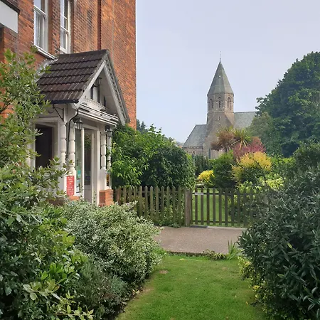The Wycliffe Guest House-2
