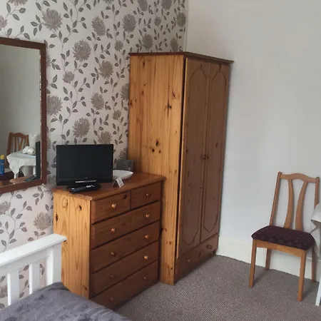 Newburgh Guesthouse-2