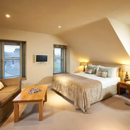 Poppies Hotel-3