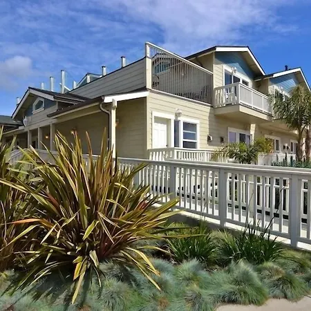 On The Beach Bed And Breakfast-3