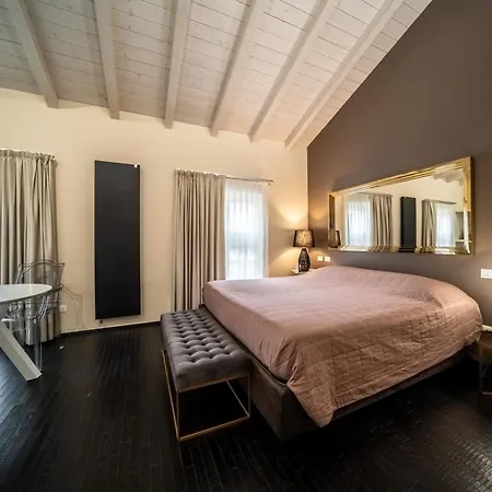 Palazzo Gozzi Bed&Beauty-3