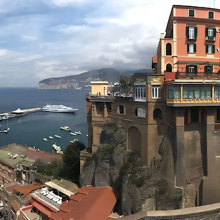 Palazzo Tritone & Abagnale-3