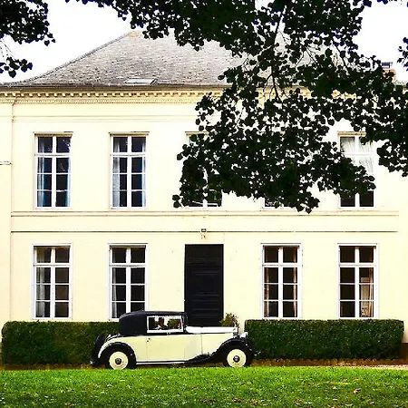Maison De Plumes-2